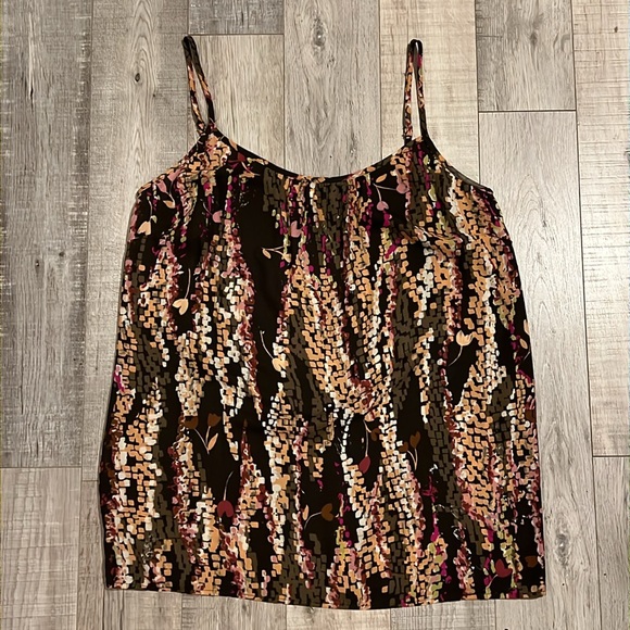 CAbi Trellis Down To Earth Mosaic Print Tank Top - Picture 3 of 10